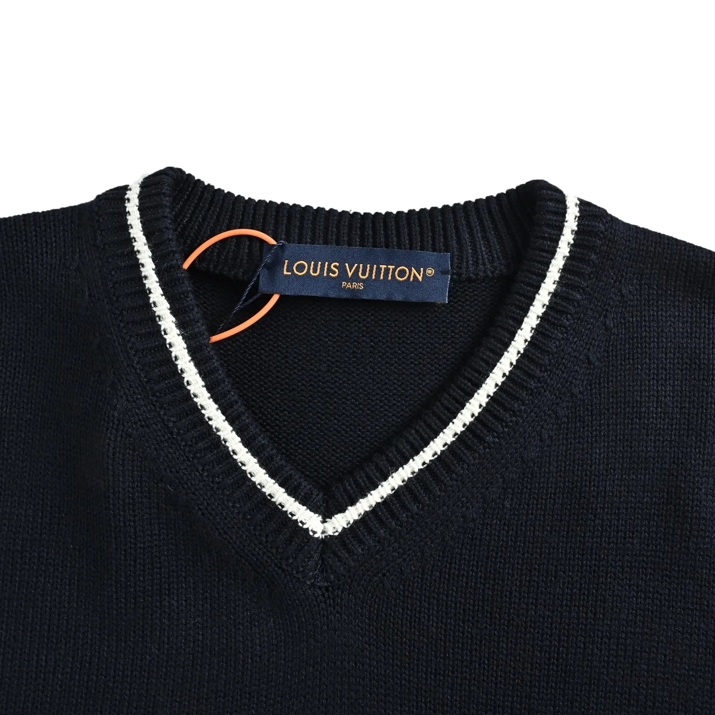 Louis Vuitton/Louis Vuitton 26Fw embroidered cable V-neck sweater